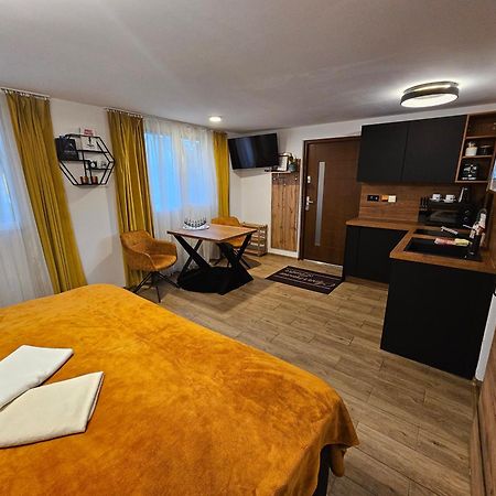 Apartmány Lenka Bešeňová 104 Exterior foto